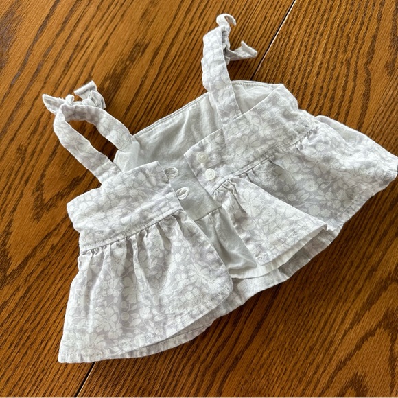 Like New Baby Gap Linen Blend Two Piece Summer Floral Outfit, 3-6 months - Picture 7 of 13